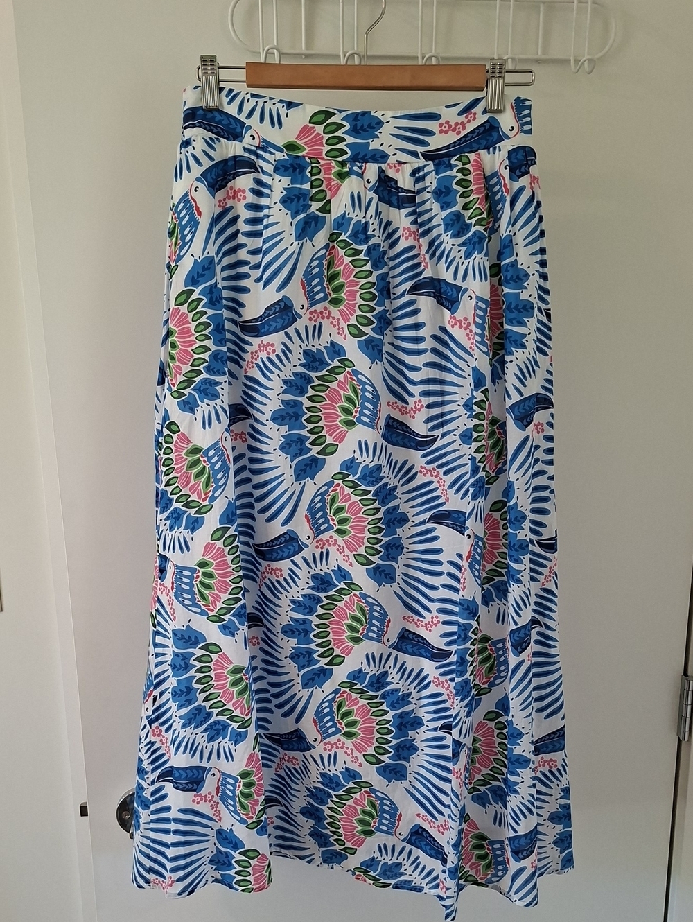Haver & Blair White & Tropical Print Toucan Floral Maxi Circle Skirt (Size M)